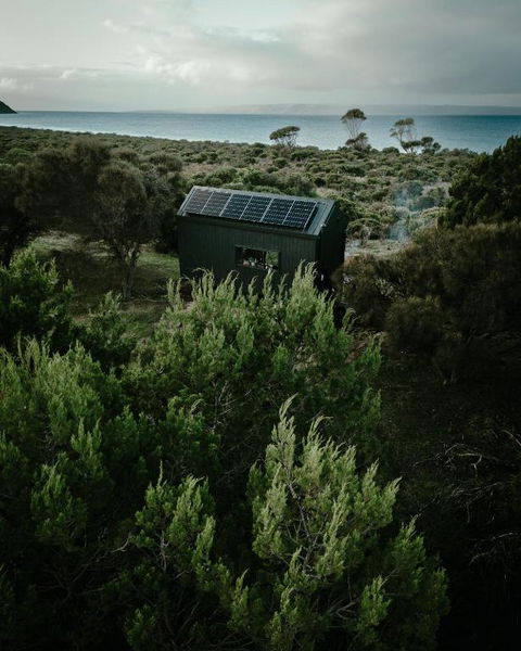 Beach Cabin - Kangaroo Island - South Australia Travel 4