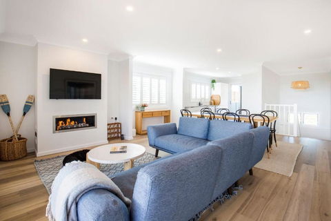 Beachcomber At Currarong - Pet Friendly - 5 Mins Walk To Currarong Rockpools - South Australia Travel 1