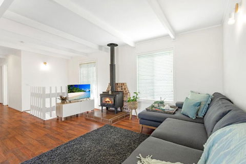 Beach Days Vincentia - South Australia Travel 0