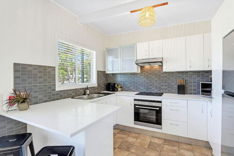 Beach Days Vincentia - South Australia Travel 1