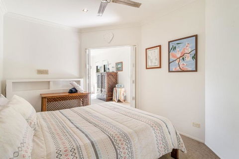 Beach Escape - River Views - South Australia Travel 3