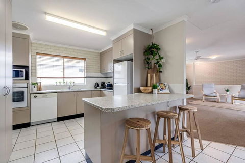 Beach Haven At Alex Heads - South Australia Travel 1