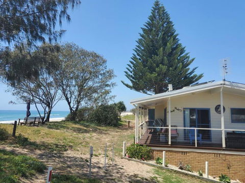 Beach House On The Dunes - Surf, Sand & Serenity - South Australia Travel 0