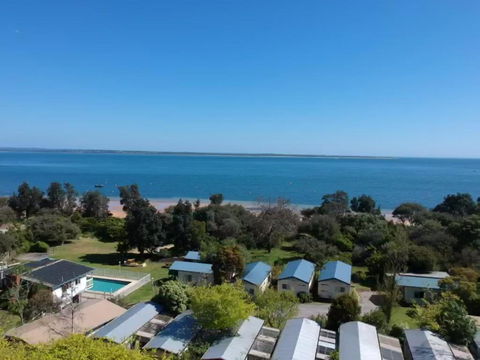 Beach Park Phillip Island - Cabins - South Australia Travel 0