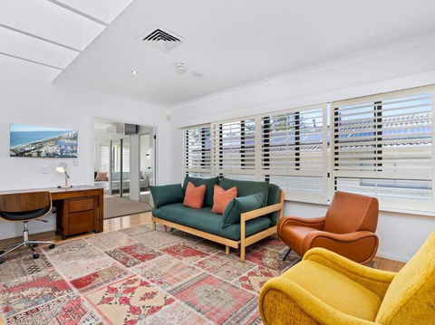 Beach Side Bliss Mermaid Beach, 3bd - Heated Pool - South Australia Travel 2