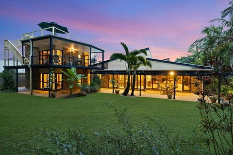 Beachfront Bliss In Bokarina - South Australia Travel 0