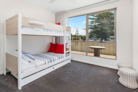 Beachfront Bliss - South Australia Travel 4