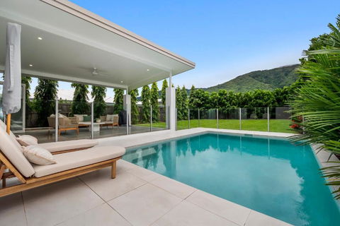 Beachmont Bliss Palm Cove - South Australia Travel 4