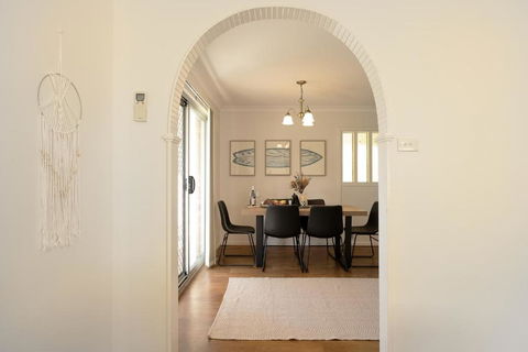 Beachside Escape With Pool, Games, BBQ & Fire Pit - South Australia Travel 1