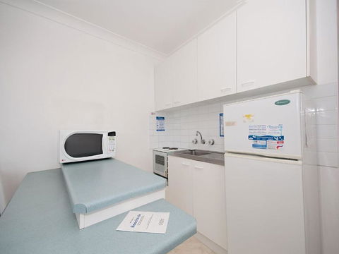 Beachside Shoal Bay Unit 2 - South Australia Travel 4