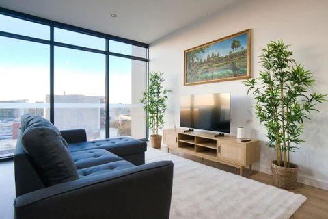 Beautiful Cambodian Inspired Apartment With Pool & Gym - South Australia Travel 3