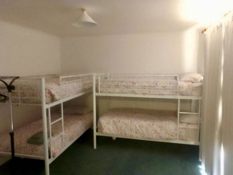 Beautiful Lakeside House - South Australia Travel 2