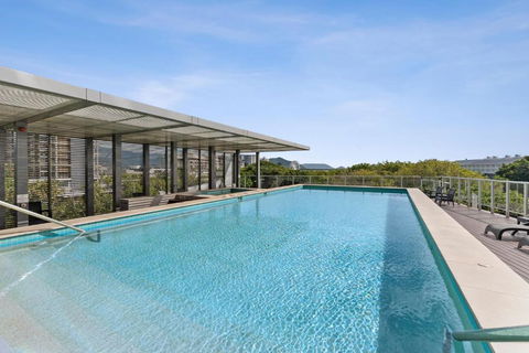 Belle Escapes - 405 Harbour Lights - South Australia Travel 1