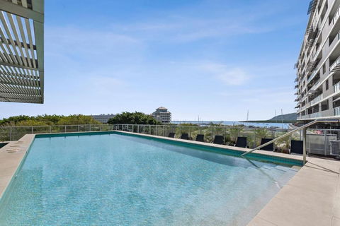 Belle Escapes - 405 Harbour Lights - South Australia Travel 2