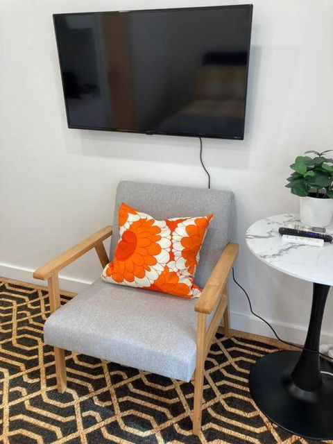 Beautiful Sunny Studio - South Australia Travel 4