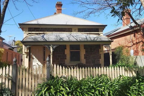 Beautiful Victorian Home + 3Br + Modern + Peaceful - South Australia Travel 0