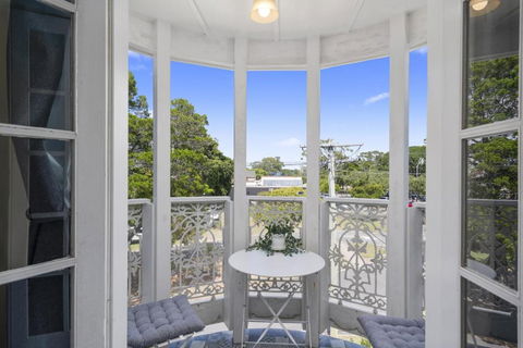 Bella Abode On Bribie - Loft With Pool - South Australia Travel 2