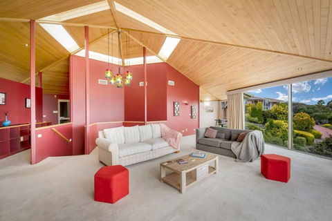 BELLA VISTA Large Family Home Views Forever - South Australia Travel 3