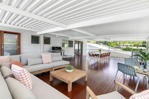 Belle Escapes Endeavour To Impress - South Australia Travel 1