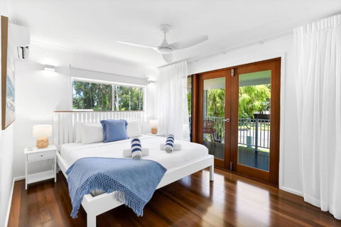 Belle Escapes Endeavour To Impress - South Australia Travel 2