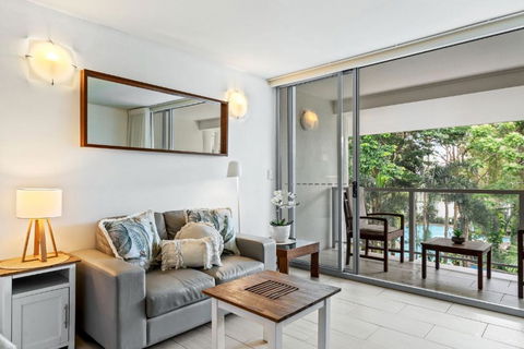 Belle Escapes Drift Beachfront Resort Suite 3402 - South Australia Travel 2