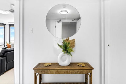 Belle Escapes Rydges Plaza Esplanade Luxury 2-Bedroom Apartment - South Australia Travel 2