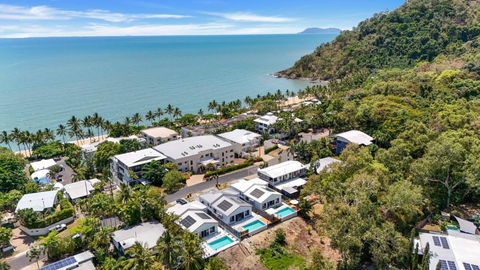 Belle Escapes Sea Bon - South Australia Travel 1