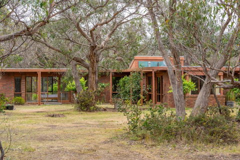 Bells Hideaway - South Australia Travel 0