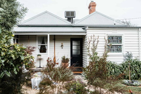 Benambra Cottage C1860 - South Australia Travel 0