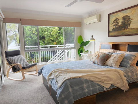 Berkeley Waterfront - Familys And Boaters Paradise - South Australia Travel 2