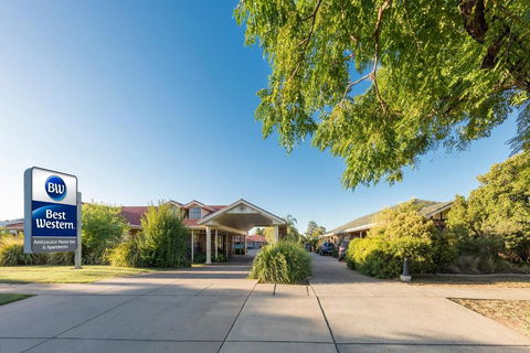 Best Western Ambassador Motor Inn & Apartments - South Australia Travel 1