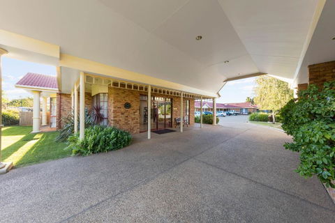 Best Western Ambassador Motor Inn & Apartments - South Australia Travel 2