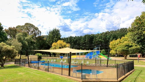 Big4 Porepunkah Holiday Park - South Australia Travel 3