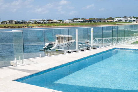 Bikini - Oceanstays - Pet Friendly - South Australia Travel 0