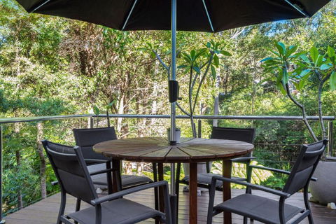 Birdsong At Hyams Beach - South Australia Travel 2