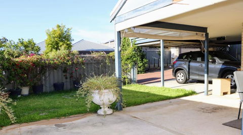 Bj Comfy Home - South Australia Travel 1