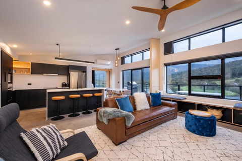 Black Diamond Crackenback - South Australia Travel 0