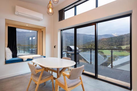 Black Diamond Crackenback - South Australia Travel 3