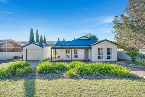 BONAVIVE Port Elliot - Luxury - Family - Township - No Linen Included - South Australia Travel 0