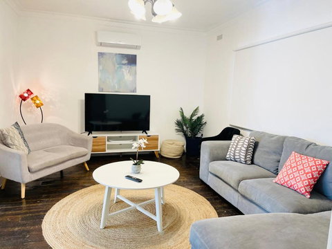 D113 Marsden Garden Estate - South Australia Travel 0