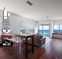 2BR Coolum Beachfront  180 Views  Wine Netflix - South Australia Travel
