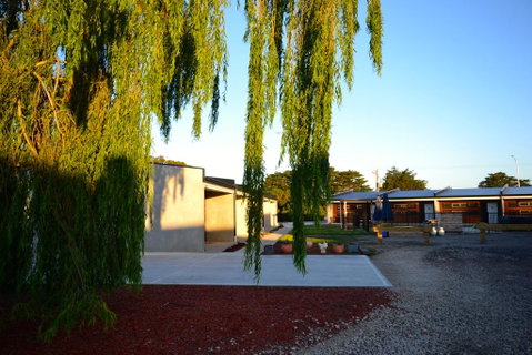 323 On Jetty - South Australia Travel 3