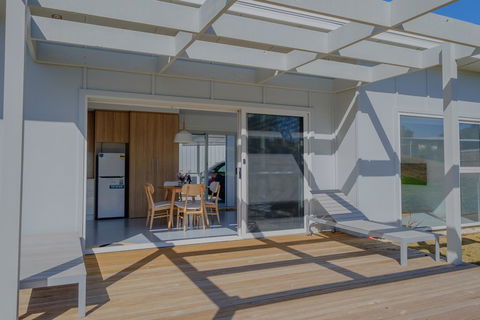 4 Redbill Drive - South Australia Travel 1