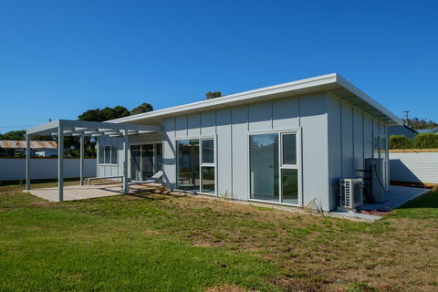 4 Redbill Drive - South Australia Travel 2