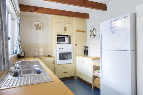 45 Golf Ave - Superb Location - South Australia Travel 2