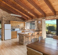 75 River Rd - Tabourie Hideaway - South Australia Travel