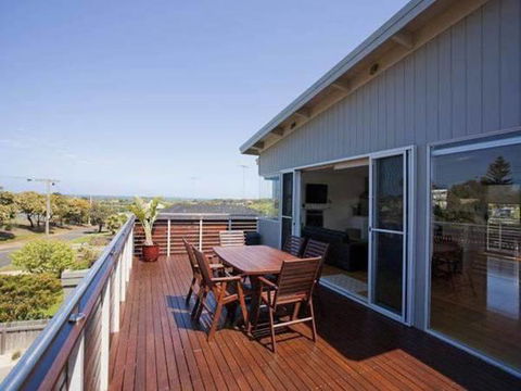 A Beautiful Beach House Torquay - South Australia Travel 0