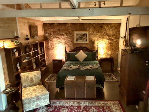 A La Folly - South Australia Travel 0