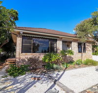 A Reflection on the Lake - South Australia Travel