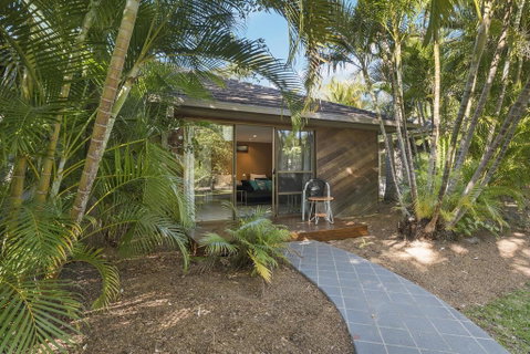 Aanuka Tropical Spa Bure - South Australia Travel 2